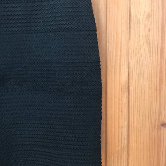 Black Pencil Skirt - Picture 2 of 4